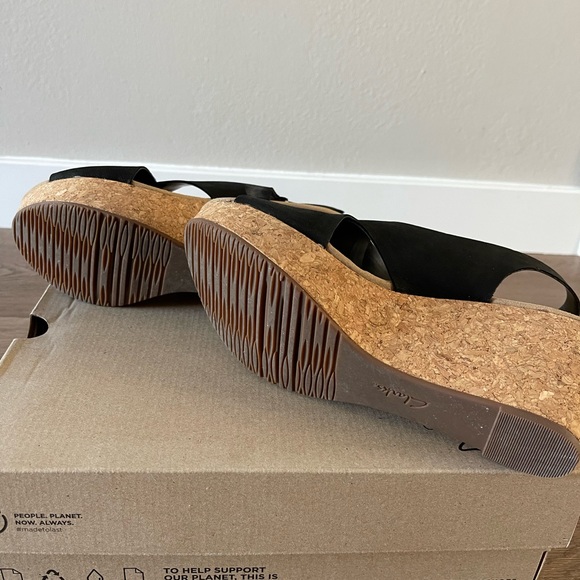Clarks Annadel Eirwyn black wedge sandal. Size 8 - Picture 4 of 5
